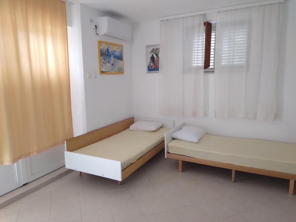 Apartment Perla - 150M From The Sea Novi Vinodolski Kültér fotó